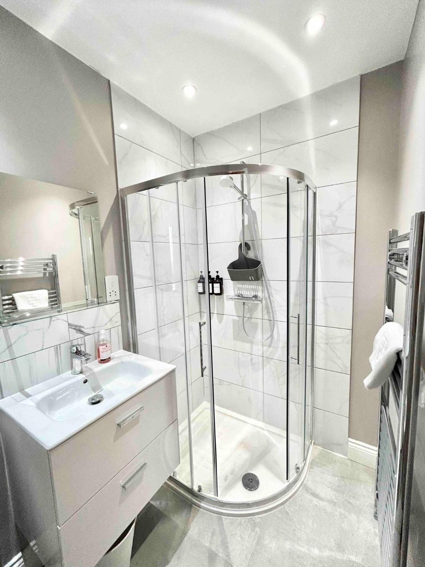 The Winstre Borehamwood Exterior photo